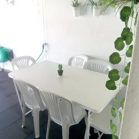 別荘 4 Bedrooms House With Shared Pool Furnished Garden And Wifi At 4 Km Away From The Beach コロイオス