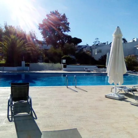 別荘 4 Bedrooms House With Shared Pool Furnished Garden And Wifi At 4 Km Away From The Beach コロイオス