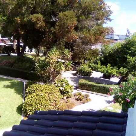 別荘 4 Bedrooms House With Shared Pool Furnished Garden And Wifi At 4 Km Away From The Beach *